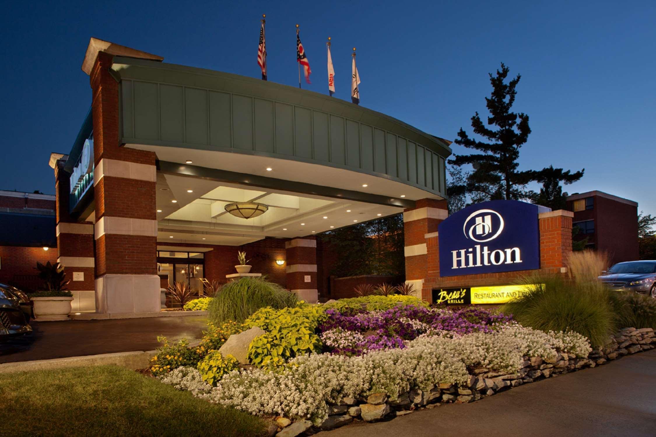 Doubletree By Hilton Akron Fairlawn Exterior photo